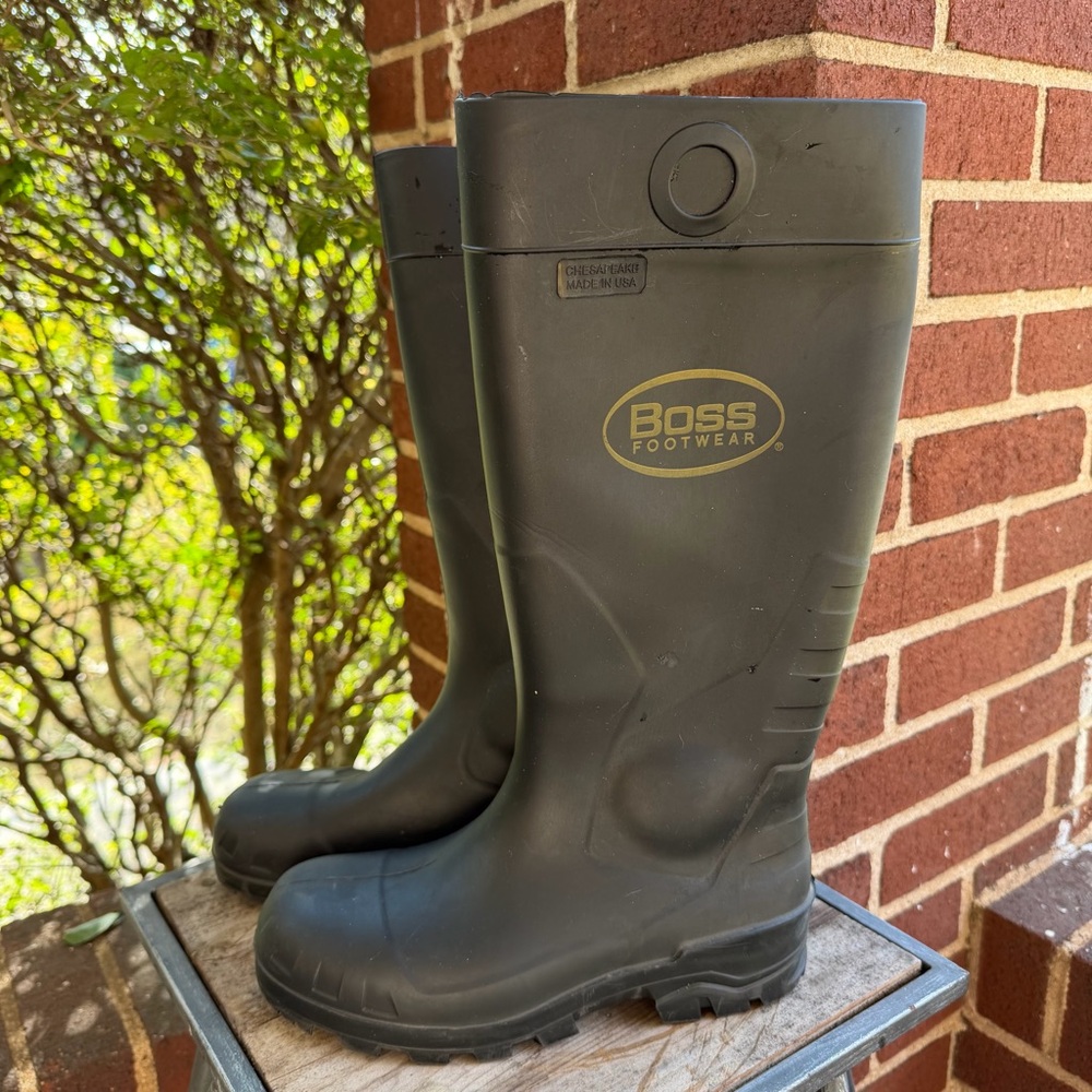 Boss Footwear Waterproof Black Rubber Boots Size Men’s 7/Woman’s 9